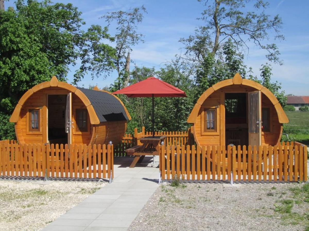 Schlaffass-Camping Gutshof Donauried Gunzburg Bagian luar foto